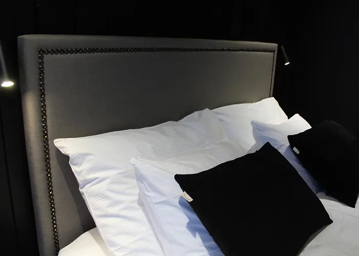 Hide In Apartman Levi